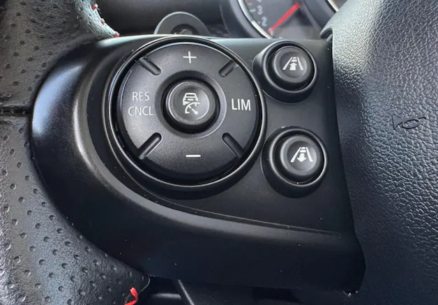 MINI Cooper John Cooper Works Cabriolet Steptronic