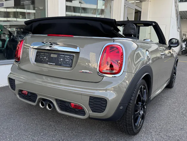 MINI Cooper John Cooper Works Cabriolet Steptronic