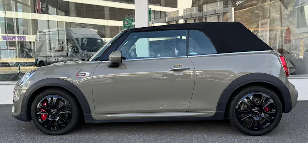 MINI Cooper John Cooper Works Cabriolet Steptronic