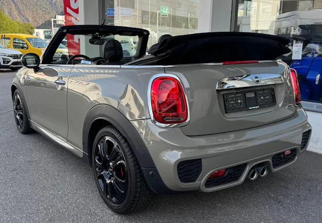 MINI Cooper John Cooper Works Cabriolet Steptronic