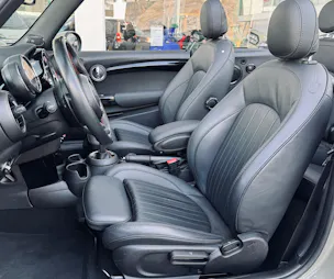 MINI Cooper John Cooper Works Cabriolet Steptronic