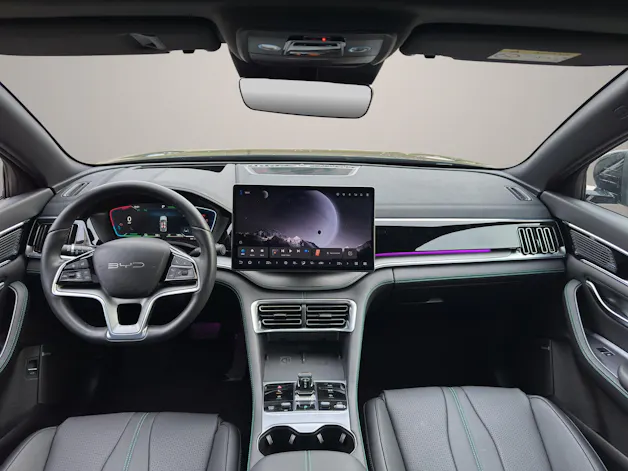 BYD Seal U DM-i Design AWD