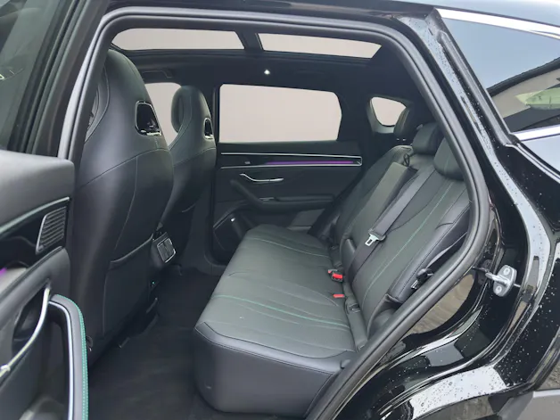 BYD Seal U DM-i Design AWD