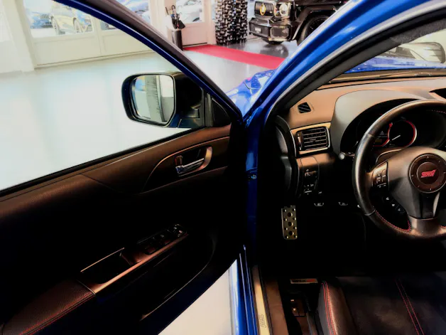 Subaru 2.5 Turbo 4WD WRX STI Sport
