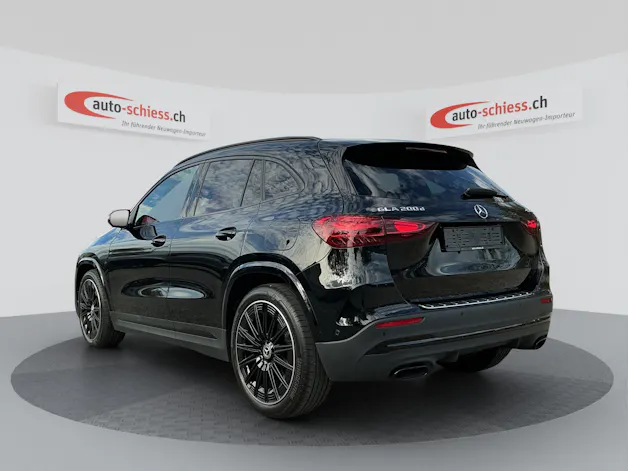 MERCEDES-BENZ GLA 200 d 4M AMG Line