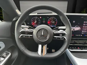 MERCEDES-BENZ CLA 220 8G-DCT 4Matic