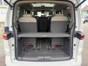 VW Multivan kurz 2.0 TDI Life Edition DSG Navigationssystem Volkswagen original