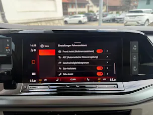 VW Multivan kurz 2.0 TDI Life Edition DSG Navigationssystem Volkswagen original