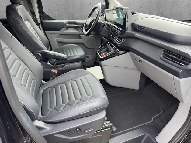 FORD Tourneo Bus 320 L2H1 TitaniumX Automat 4x4