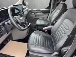 FORD Tourneo Bus 320 L2H1 TitaniumX Automat 4x4