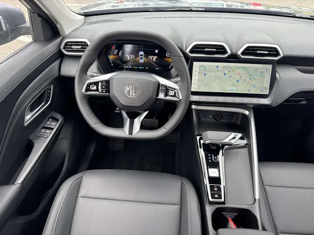 MG ZS 1.5 HEV Luxury Automat