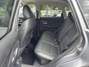 MG ZS 1.5 HEV Luxury Automat