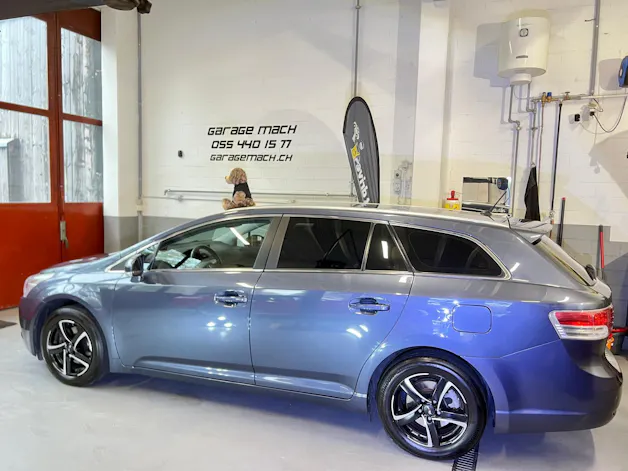 Toyota Avensis Sportswagon 2.0 Linea Sol ✅