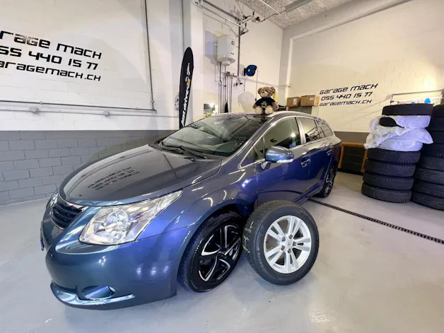 Toyota Avensis Sportswagon 2.0 Linea Sol ✅