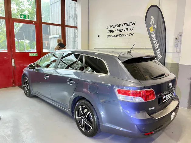 Toyota Avensis Sportswagon 2.0 Linea Sol ✅