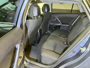 Toyota Avensis Sportswagon 2.0 Linea Sol ✅