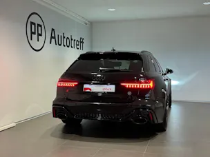 AUDI RS6 Avant 4.0 TFSI V8 quattro