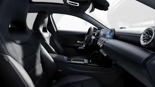 MERCEDES-BENZ A 250 AMG Line 4MATIC