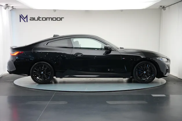 BMW M440i xDrive 48V Coupé Steptronic *CH-Fahrzeug**Carbon* *Harman Kardon*