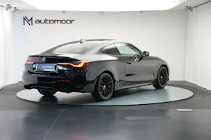 BMW M440i xDrive 48V Coupé Steptronic *CH-Fahrzeug**Carbon* *Harman Kardon*