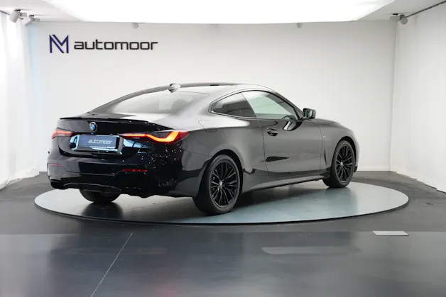 BMW M440i xDrive 48V Coupé Steptronic *CH-Fahrzeug**Carbon* *Harman Kardon*