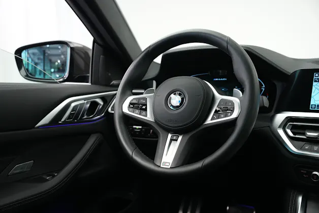 BMW M440i xDrive 48V Coupé Steptronic *CH-Fahrzeug**Carbon* *Harman Kardon*