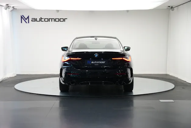 BMW M440i xDrive 48V Coupé Steptronic *CH-Fahrzeug**Carbon* *Harman Kardon*