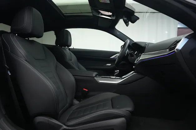 BMW M440i xDrive 48V Coupé Steptronic *CH-Fahrzeug**Carbon* *Harman Kardon*