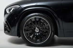 MERCEDES-BENZ GLA 250 AMG Line 4matic Swiss Star H247