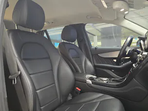 MERCEDES-BENZ GLC 250 AMG Line 4Matic 9G-Tronic