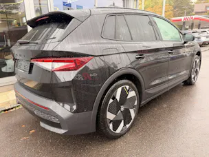 SKODA Elroq RS 4x4 FACELIFT *** MAXX PAKET, ANHÄNGEKUPPLUNG & 4 JAHRE SKODA GARANTIE ***