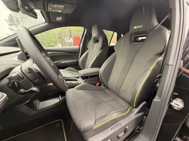 SKODA Elroq RS 4x4 FACELIFT *** MAXX PAKET, ANHÄNGEKUPPLUNG & 4 JAHRE SKODA GARANTIE ***
