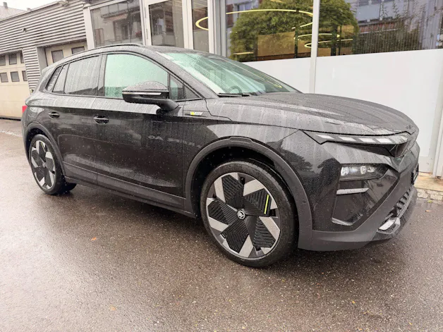 SKODA Elroq RS 4x4 FACELIFT *** MAXX PAKET, ANHÄNGEKUPPLUNG & 4 JAHRE SKODA GARANTIE ***