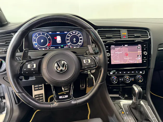 VW Golf 2.0 TSI R 4Motion DSG