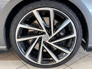 VW Golf 2.0 TSI R 4Motion DSG