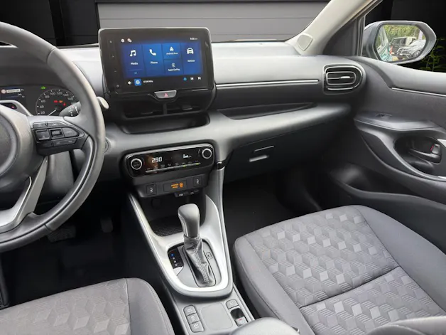 MAZDA 2 Hybrid Exclusive-line