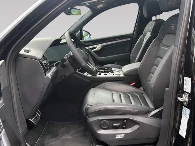 VW Touareg 75 Edition R-Line 3.0TDI 286PS 4Motion / CH-Modell mit Gratisservice / Top Ausstattung