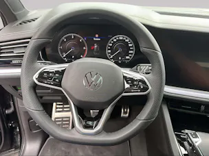VW Touareg 75 Edition R-Line 3.0TDI 286PS 4Motion / CH-Modell mit Gratisservice / Top Ausstattung