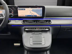 MERCEDES-BENZ V 250 d AVANTGARDE 3430mm E 4x4
