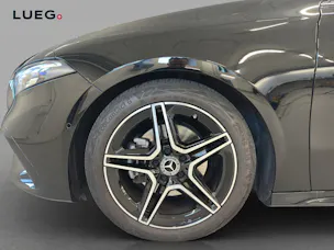 MERCEDES-BENZ A 180 7G-DCT