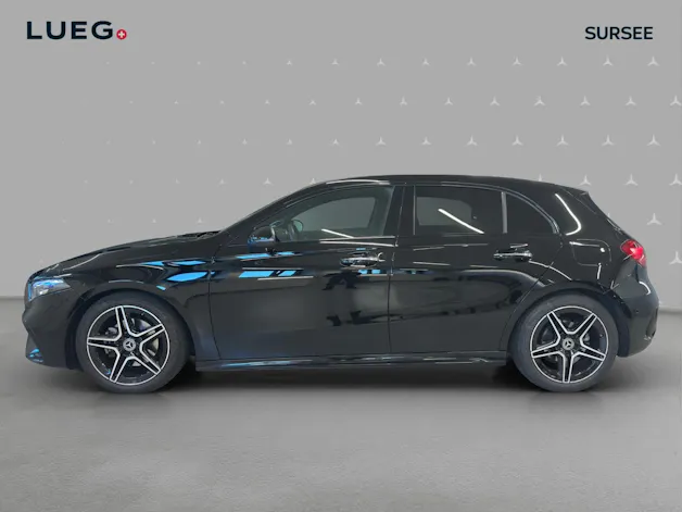 MERCEDES-BENZ A 180 7G-DCT