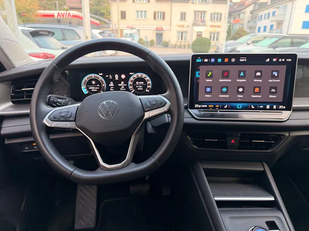 VW Tayron 2.0 TDI 193 PS LIFE 4MOTION *** 360 GRAD KAMERA & ANHÄNGEKUPPLUNG ***