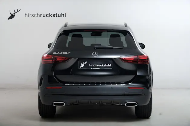 MERCEDES-BENZ GLA 200 AMG Line Night Star H247