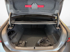 https://vehicle.imgix.net/4531800/10064c8f-aa4d-49ac-b5ce-0b71e7769270.jpg