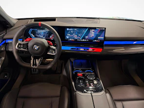 Fahrzeugbild BMW 5er Reihe G90 M5 xDrive