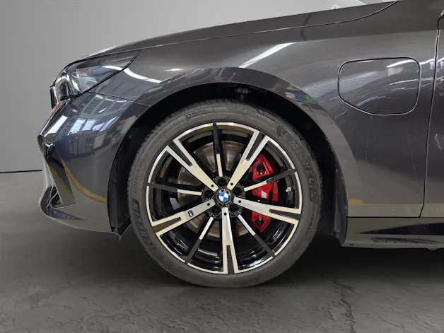 BMW 5er Reihe G60 550e xDrive