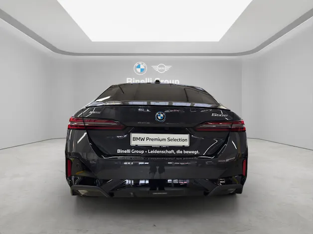BMW 5er Reihe G60 550e xDrive