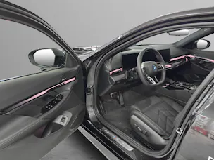 BMW 5er Reihe G60 550e xDrive