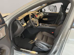 VOLVO XC60 2.0 T8 TE Black Edition eAWD