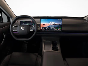 https://vehicle.imgix.net/4531903/4b47e364-8ceb-48f6-bf86-1abff3f5cb45.jpg